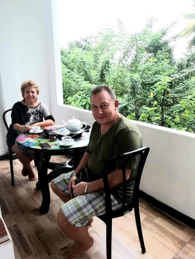 Sura Homestay Kandy Exterior photo