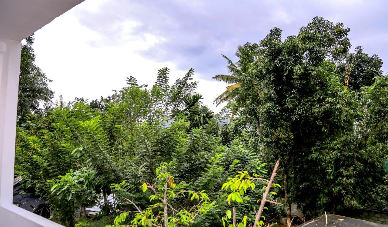 Sura Homestay Kandy Exterior photo