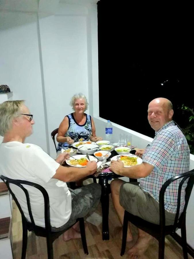 Sura Homestay Kandy Exterior photo