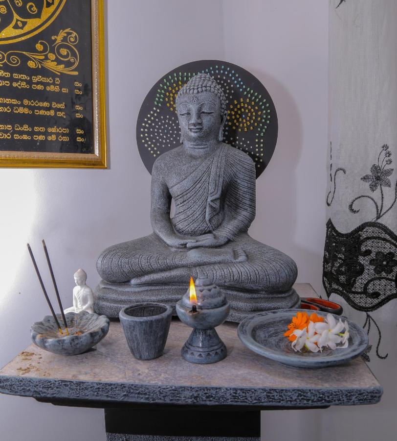 Sura Homestay Kandy Exterior photo